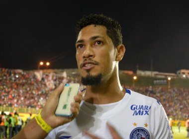 Hernane minimiza marcação de pênalti e aponta erros da equipe no Ba-Vi 