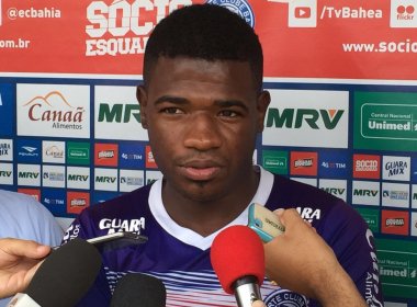 'Temos a obrigação de vencer os jogos em casa', afirma Feijão