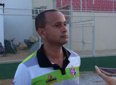 Bahia de Feira: Jaelson Marcelino é o primeiro técnico a ser demitido no Baianão