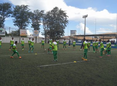 Vitória da Conquista tem 19 relacionados para decisão contra o Vitória