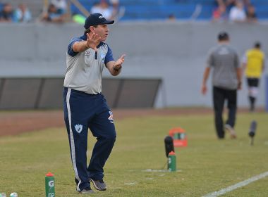Técnico do Londrina vibra com título: 'Não é todo dia que você é campeão'