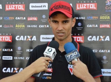 Jorginho garante motivação do Atlético-GO e mira retrospecto do Vitória em casa