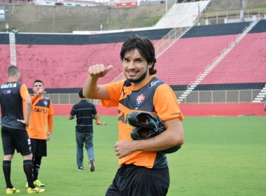 Tiago Real diz que Vitória vai com 'confiança elevada' para duelo diante do América-MG