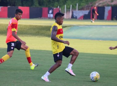 Com portões fechados à imprensa, Argel comanda treino técnico na Toca do Leão