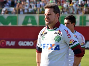 Argel desconversa sobre possível planejamento para 2017 e lamenta queda do Internacional
