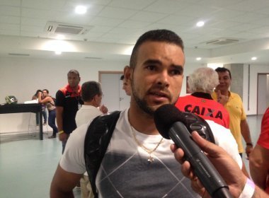 Em recuperação, José Welison quer ficar à disposição contra o Sergipe