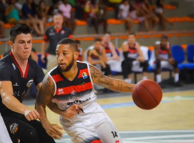 Vitória vence Basquete Cearense e se reabilita no NBB