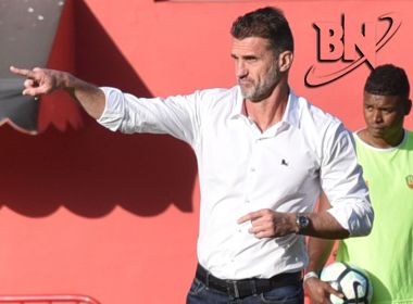 Vitória encara o São Paulo no Barradão para tentar deixar o Z-4