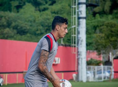 Novo contratado, Gabriel Honório faz primeiro treino com grupo do Vitória