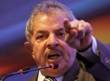 Advogados de Lula estudam medidas contra promotor que o investiga por tríplex