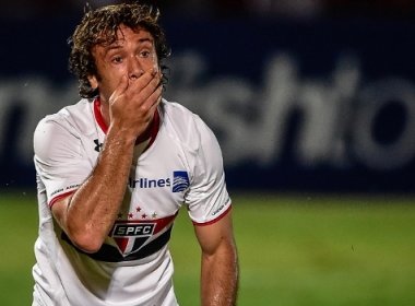 Lugano sofre estiramento na coxa e vai desfalcar o São Paulo na Bolívia