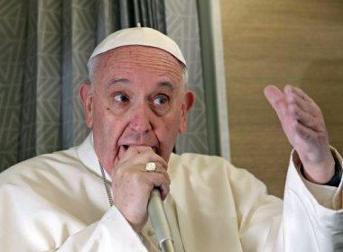 Papa pede para que jovens não sejam preguiçosos