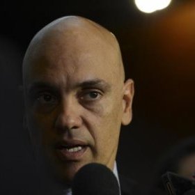 Oposição rejeita Alexandre de Moraes como candidato à vaga de Teori no STF