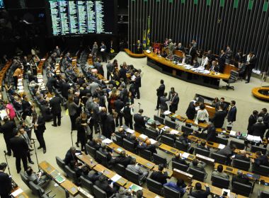 Congresso derruba veto sobre redistribuição de ISS a municípios