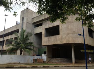 Governo Federal reduz autonomia de universidades para gasto com obras