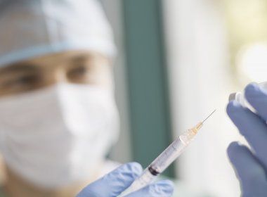 OMS estuda validade de vacina fracionada para febre amarela
