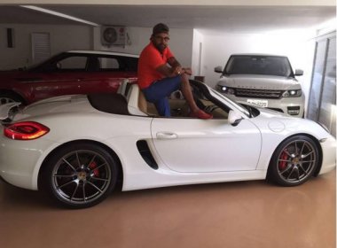 Pablo comemora compra de carro de luxo de quase R$ 500 mil: 'fui agraciado'