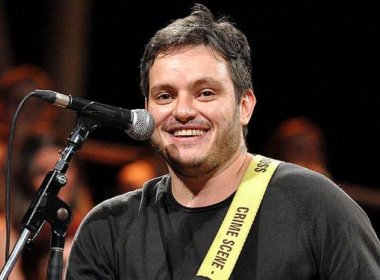 Manno Góis chama artistas baianos de 'bando de frouxos' e 'lambe c...'
