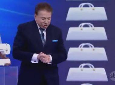 'Oi, caramba!': Silvio Santos leva tombo durante programa; veja vídeo