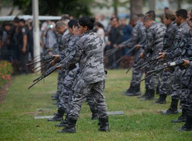 Desembargador manda prender policiais que colaborarem com greve no RN