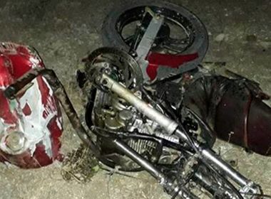 Capim Grosso: Motociclista morre quando saída de estrada vicinal; carro pega fogo