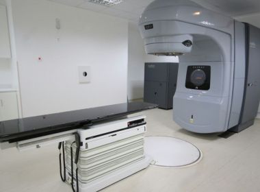 Bahia terá quatro equipamentos de ponta para realização de radioterapia em 2018