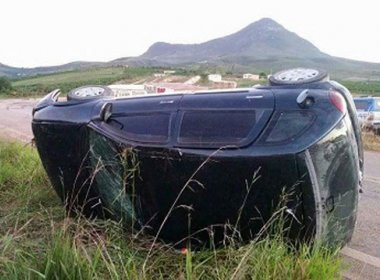 Garota de 10 anos morre em grave acidente de carro na BA-142