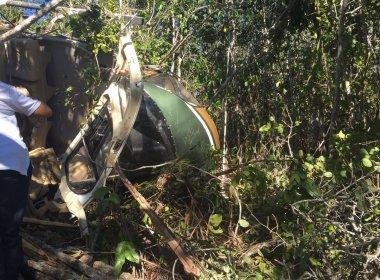Helicóptero que caiu em Jaguaripe segue no mesmo lugar há 16 dias