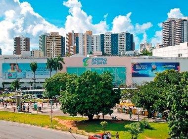 Homem morto em frente a shopping de Salvador era aluno da Marinha