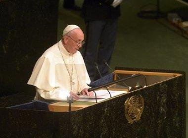 Papa Francisco diz que redes sociais são ‘um presente de Deus’