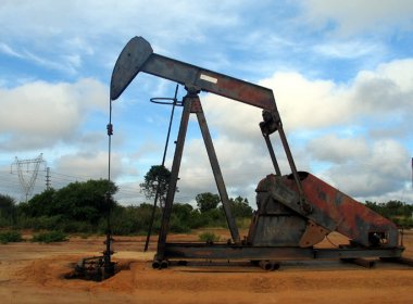 Suspensão de extração de petróleo na BA pela Petrobras pode afetar produção a longo prazo