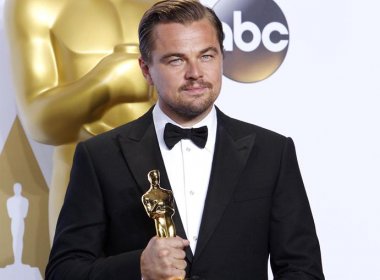 'Spotlight' leva Oscar de melhor filme e DiCaprio finalmente conquista estatueta