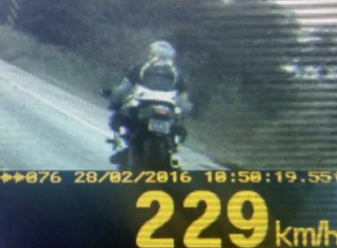 Polícia flagra moto a 229 km/h em Goiás, maior velocidade já registrada no estado