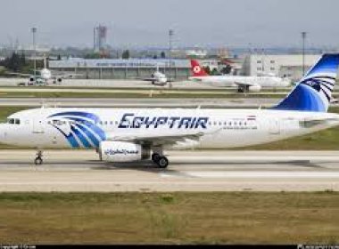 Destroços de avião da EgyptAir que caiu no Mar Mediterrâneo são encontrados