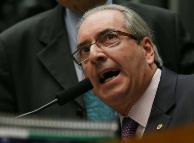 Cunha deu socos em mesa e jurou vingança ao saber resultado no Conselho de Ética, diz coluna