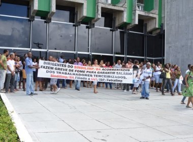 Governo inicia pagamento de salários diretamente a terceirizados da Educação