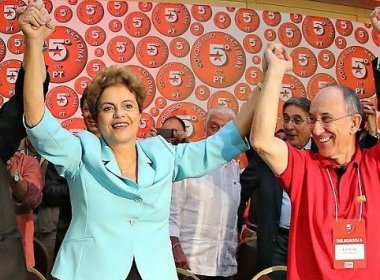 Dilma é convidada para presidir fundação ligada ao PT