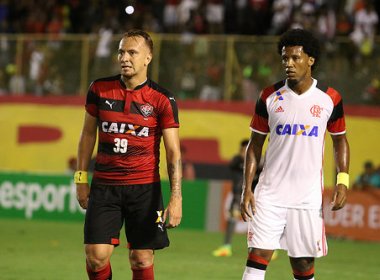  Vitória perde de virada para o Flamengo e permanece no Z4