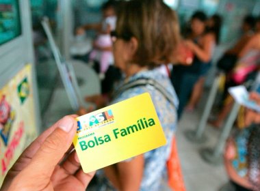 Planalto prepara decreto para cruzamento de dados de beneficiários do Bolsa Família