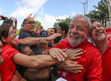 Lula ironiza fuga do Brasil e diz que só pediria asilo em Garanhuns