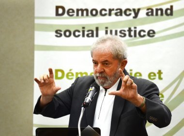 Moro autoriza que comissão examine bens em cofre de Lula 