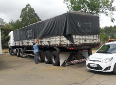 Carga Pesada: Sefaz apreende caminhão com 3,5 mil caixas de cachaça e vodka