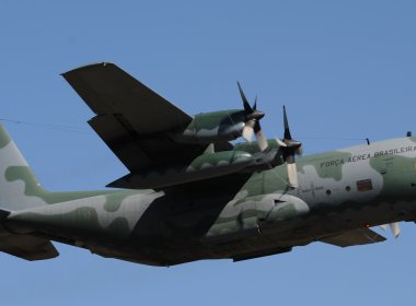 Aeronaves C-130 Hércules auxiliarão no translado das vítimas de acidente na Colômbia