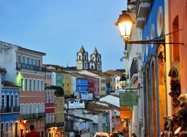 Setor hoteleiro estima presença de 300 mil turistas para o Réveillon em Salvador