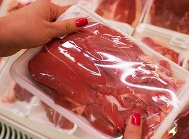 Carnes de quatro frigoríficos investigados na Carne Fraca não prejudicam a saúde, diz teste