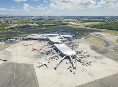 Nova gestora do aeroporto de Salvador discute ações; segunda pista será retomada