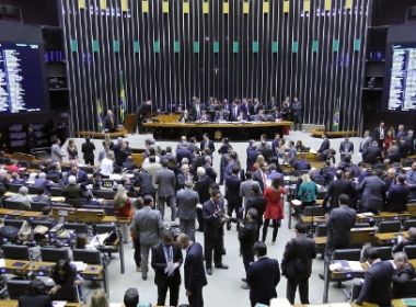 Deputados do Nordeste ficaram divididos em votação de denúncia de Temer; veja