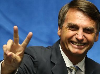 Bolsonaro lidera ranking de deputados influentes nas redes sociais, diz colunista