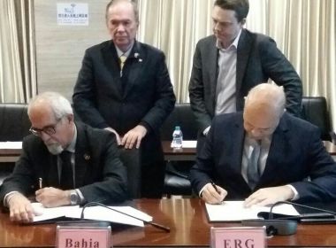 Governo assina documentos em prol da concretização da Fiol e do Porto Sul