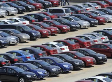 Contran determina mudança de placas de veículos; medida custará R$ 200 a motoristas